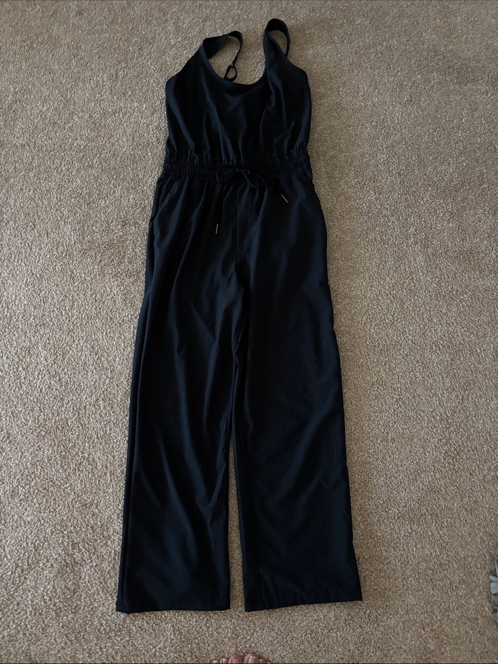 Abercrombie & Fitch Black Sleeveless Wide-Leg Jumpsuit
Small petite